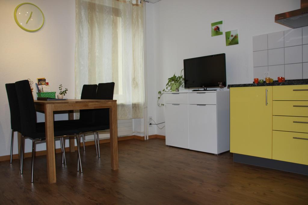 Guesthouse Casa Esperanza 바젤 객실 사진