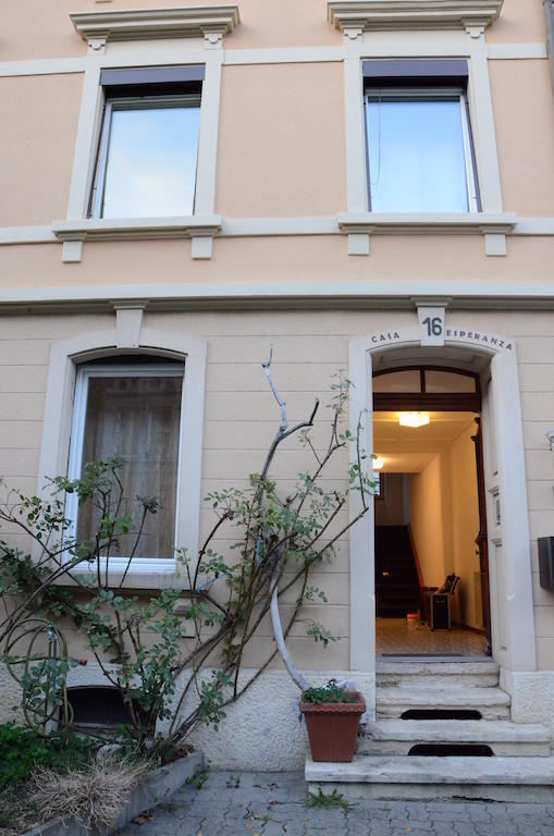 Guesthouse Casa Esperanza 바젤 외부 사진